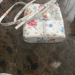 Crossbody bag